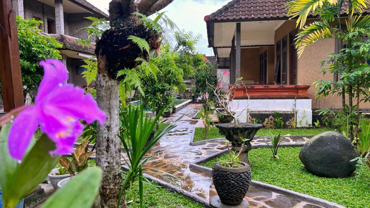 Gusti Home Stay Ubud 外观 照片