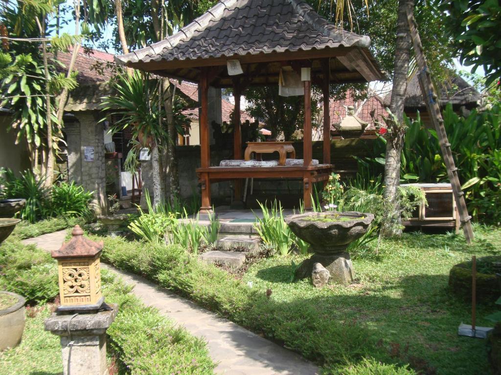 Gusti Home Stay Ubud 外观 照片