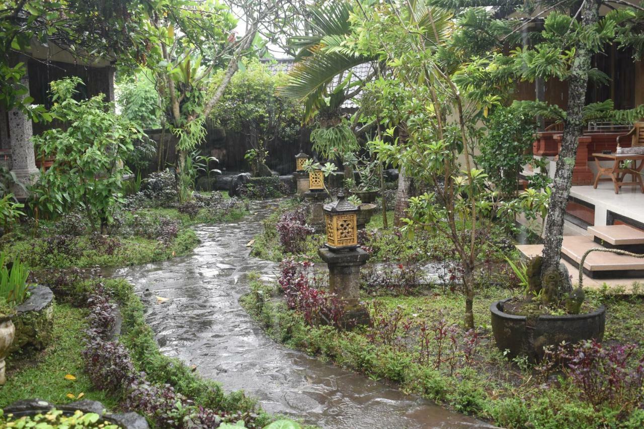 Gusti Home Stay Ubud 外观 照片